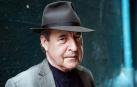 John Banville: "Las redes son cutres, casi nadie tiene algo que decir, pero lo hace"