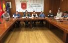 El tripartito de gobierno de Estella, ayer durante la rueda de prensa en el salón de plenos.