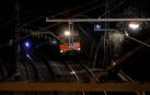 Un muerto y 95 heridos, tres graves, en un choque frontal de dos trenes en Barcelona