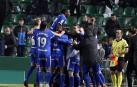 El Oviedo se asoma al play-off tras ganar al Elche en el último suspiro