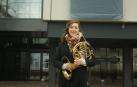 La pamplonesa Saioa Ocaña Sola, de 29 años, vive desde hace cinco años en Alemania, donde trabaja como músico en una orquesta.