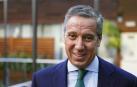 Zaplana abandona el hospital La Fe tras recibir el alta