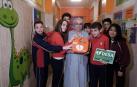 Gracias a las iniciativas privadas, navarra cuenta con un extensa red de desfibriladores y de espacios cardioprotegidos. El Ejecutivo foral trabaja desde hace un año en una nueva normativa que prevé presentar este próximo lunes junto a una campaña divulgativa para su uso.