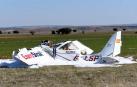 Estado en el que ha quedado la avioneta que se ha estrelladro este domingo en el aeródromo La Nava.