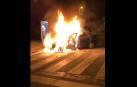 Arde un coche en marcha la noche del domingo en Mendillorri