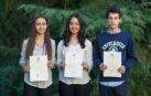 De izquierda a derecha, Maite Losarcos (tercera), Maider Manterola (ganadora) y Tomás de Navascués (segundo).