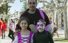 Los vecinos de Allo celebraron su fiesta de carnaval el sábado 2 de marzo. Abrió la jornada una comida organizada por Txorota en el Centro Cívico, a la que siguió el recorrido por la localidad, acompañados de la charanga local 'Los Virtuosos', con reparto de pastas y magdalenas. A la tarde, los vecinos disfrutaron de una chocolatada con bollo en el centro cívico, que dió paso a la actuación del DJ Txemi. La fiesta se cerró con discomóvil hasta la madrugada.