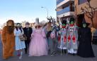El gran desfile de Carnaval, que se celebró la tarde del sábado pasado, es el evento más esperado por los tudelanos en estas fiestas.  El recorrido comenzó en el exterior de la Antigua Estación de Autobuses y contó con la participación, entre otros, del Zanpantzar de Peña Beterri, la Asociación Cultural de Mujeres Lourdes, la charanga “Las Peñas”, la Asociación Cultural Argia Ikastola, los Gaiteros de Tudela, la Apyma C.P. de Griseras, Asociación Tuterako Txistulariak, grupo “Retrofuturo”, Apyma C.P. Monte San Julián, AD. Tudela Hockey Club, grupo “Tobas añas desde Bolivia”, Apyma Anunciata, grupo de malabares, grupo de padres y madres del C.P. Huertas Mayores y Salay Bolivia Navarra.