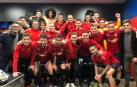 Los jugadores de Osasuna han posado en el vestuario después de cada uno de los últimos triunfos.