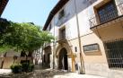 Colegio Abogados de Tudela dona al Archivo Municipal 1.600 libros de derecho