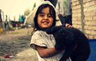 Las familias en situación de pobreza recibirán desde el lunes hasta 588 euros por hijo a cargo