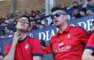 Fotos del búscate en la grada del Osasuna - Deportivo