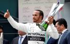 Hamilton gana en China y toma el liderato del Mundial de F1