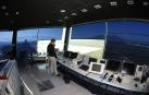La torre de control del aeropuerto de Noáin regula 64 vuelos esta Semana Santa