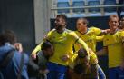 El Cádiz disfruta de la racha de Machís y el Extremadura asalta Riazor