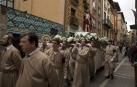 Fotos de la procesión del Resucitado, celebrada en Pamplona este Domingo de Pascua.
