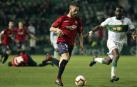 Galería de fotos de la victoria de Osasuna en Elche en la jornada 35 de la Liga 1/2/3.