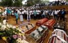 Entierro de varias de las víctimas de los atentados de Sri Lanka