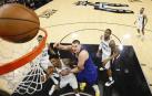 Los Spurs se imponen a los Nuggets y fuerzan el séptimo partido