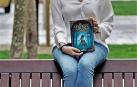 Jara Santamaría: “La literatura infantil y juvenil es el mejor escapismo que conozco”
