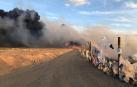Arde un vertedero con plásticos en Mendavia