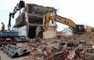 Avanza el derribo de la antigua fábrica de Super Ser para dar paso a Ikea