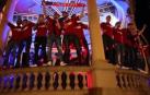Jugadores y afición cantan el 'Vals de Astráin'