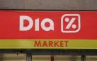 Dia estudia vender Clarel y cerrar tiendas en España