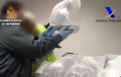 Interceptados en Barajas 310 kilos de angulas que iban a ser exportadas a Asia