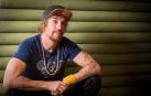 Macaco: "Tenemos que tocarnos más, sentirnos más, olernos más, mirarnos más a los ojos"