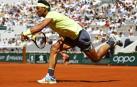 Nadal pasa a cuartos de Roland Garros gracias a su victoria número 90 en París