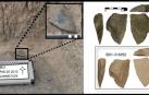 Imagen de la gran piedra verde afilada que se ha encontrado en un yacimiento de Etiopía y que puede ser el "cuchillo" más antiguo del mundo.