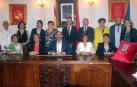 Los miembros de la nueva corporación de Corella, con su alcalde, Gorka García, sentado en el centro.