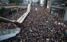 Más de un millón de manifestantes toman las principales avenidas de Hong Kong
