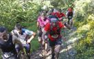 Participantes en un tramo de subida por sendero el pasado año.