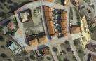 Urbanización con piscinas en  La Viñuela (Málaga).