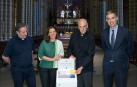 Javier Leoz, párroco de San Lorenzo; Ana Díez Fontana, directora territorial de CaixaBank en Navarra; Carlos Ayerra, Ecónomo del Arzobispado y Óscar Insausti, Director de Instituciones de CaixaBank en Navarra.