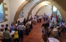 Los monjes del Monasterio de la Oliva presentan sus nuevos vinos