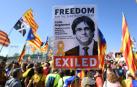 Independentistas catalanes se manifiestan ante el Parlamento Europeo.