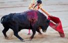 Faena de los toros de la ganadería del Puerto de San Lorenzo para los diestros Emilio de Justo, López Simón y Ginés Marín.