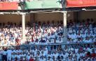 Público asistente a la Plaza de Toros de Pamplona durante la tercera corrida de la Feria del Toro 2019 con la ganadería de José Escolar para los diestros Fernando Robleño, Javier Castaño y Pepe Moral.