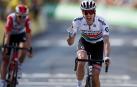 El sudafricano Impey logra, en una larga escapada, su primer triunfo en el Tour
