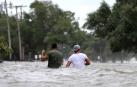 Barry llega a Luisana convertido en tormenta tropical