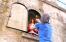 La habitual imagen de San Fermín regresa a la hornacina de la cuesta de Santo Domingo