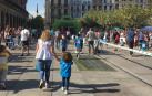 Celebración del Día Europeo del Autismo en la plaza del Castillo de Pamplona. I Carrera de Gateo por el Autismo y V Carrera Solidaria de ANA