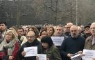 Concentración de la Asociación Navarra de Víctimas del Terrorismo en Pamplona