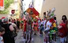 Pamplona acogió un pasacalles alegre y colorido con la participación de 62 asociaciones que representaron con sus trajes típicos, bailes y costumbres a las comunidades pamplonesas de Perú, Senegal, Bolivia, Venezuela, Argentina, Colombia, Nicaragua, Bulgaria, Ecuador, Ucrania, Mali o Nigeria. Un canto a  la diversidad cultural y contra la xenofobia.