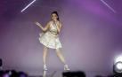 La cantante estadounidense Katy Perry hizo vibrar con su espectáculo a unos 16.000 aficionados en Costa Rica que asistieron al concierto que forma parte de su gira internacional 'Prismatic World Tour' que inició en mayo del 2014 y que este domingo 18 de octubre hizo su última parada.