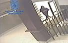 Uno de los detenidos, en una captura de una cámara de seguridad.