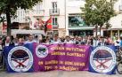 Impiden desfilar a una cuadrilla por pancartas machistas en fiestas Vitoria